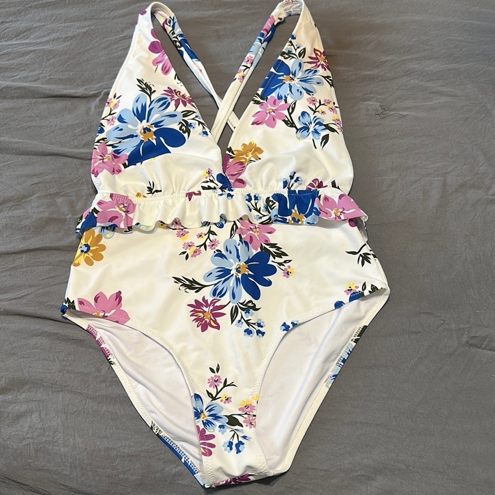 Cupshe one piece swimsuit